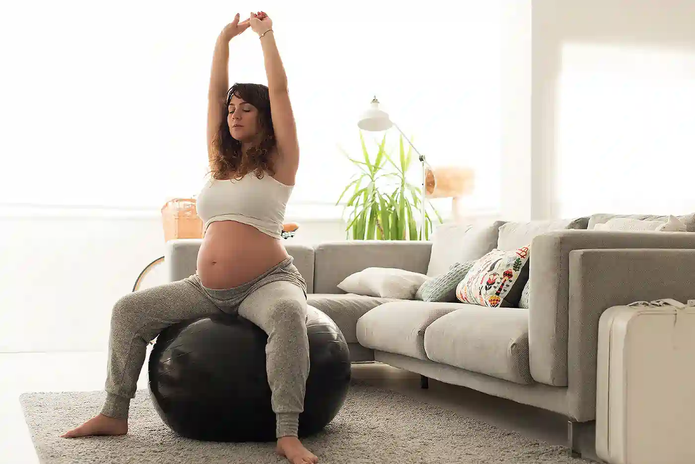How to Support Your Core Safely During Pregnancy Bury
